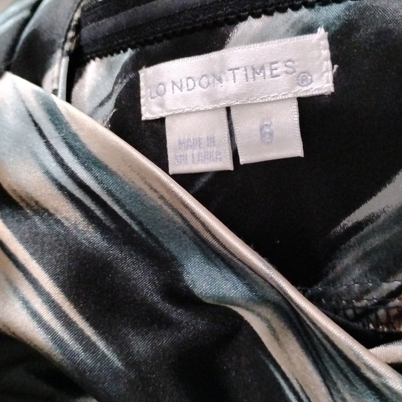 Silky Form Fitted Pin Up Vibe. Blues, Cream &  Browns. London Times Halter Dress - Picture 13 of 13